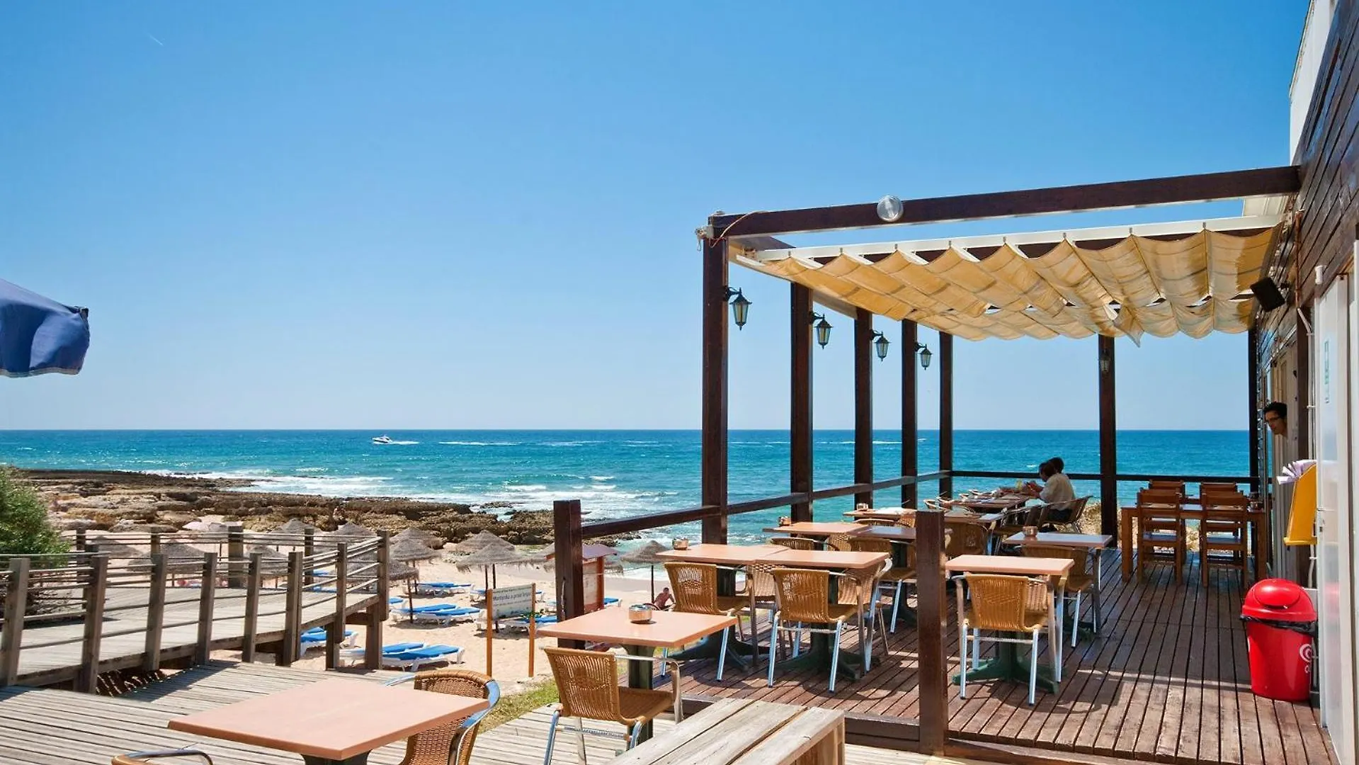 Holiday home Villa Helene Norvilla: Luxury Retreat with Heated Pool Near Gale Beach Guia