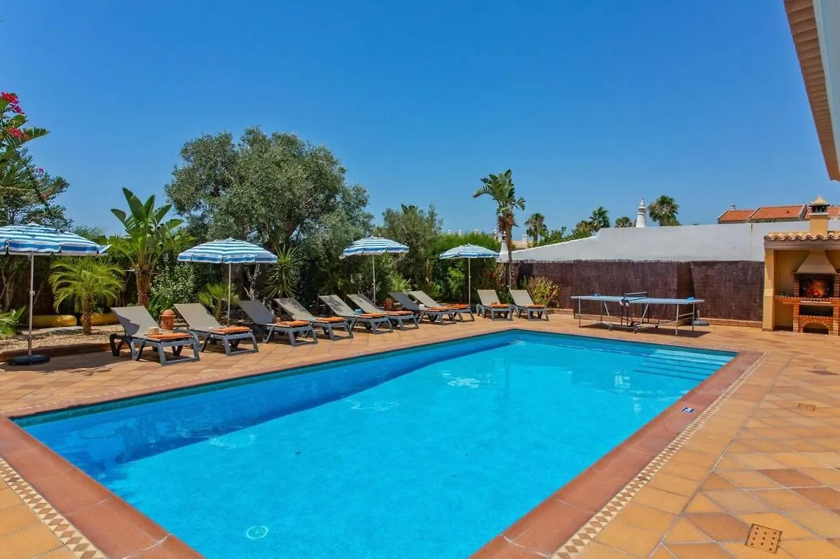 Holiday home Villa Helene Norvilla: Luxury Retreat with Heated Pool Near Gale Beach Guia